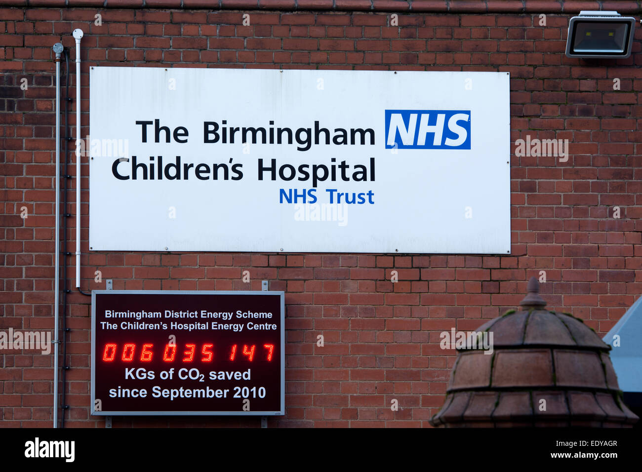The Birmingham Children`s Hospital sign, West Midlands, England, UK